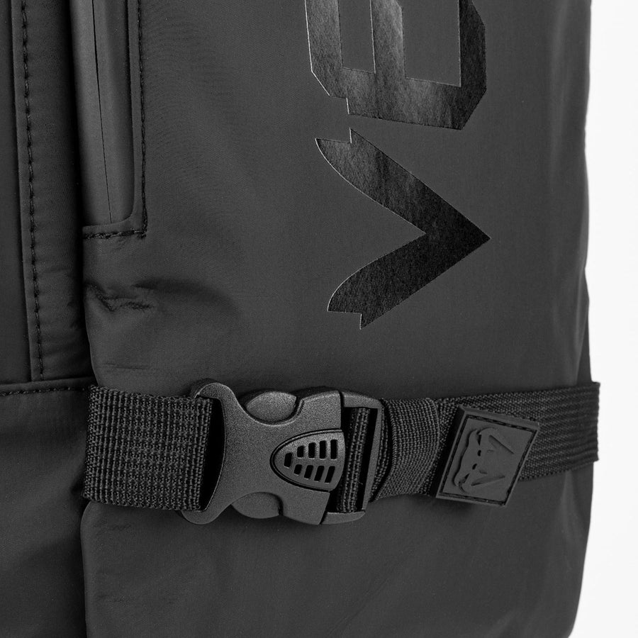 Venum Challenger Pro Evo BackPack (20-25L) - Black — product view 10