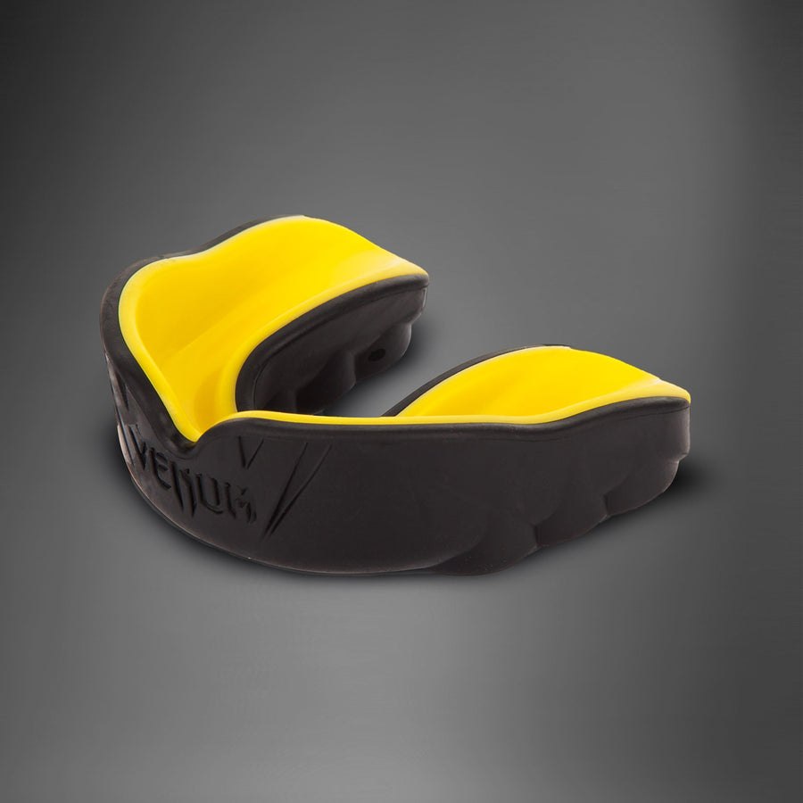 Venum Challenger Mouthguard - Yellow/Black