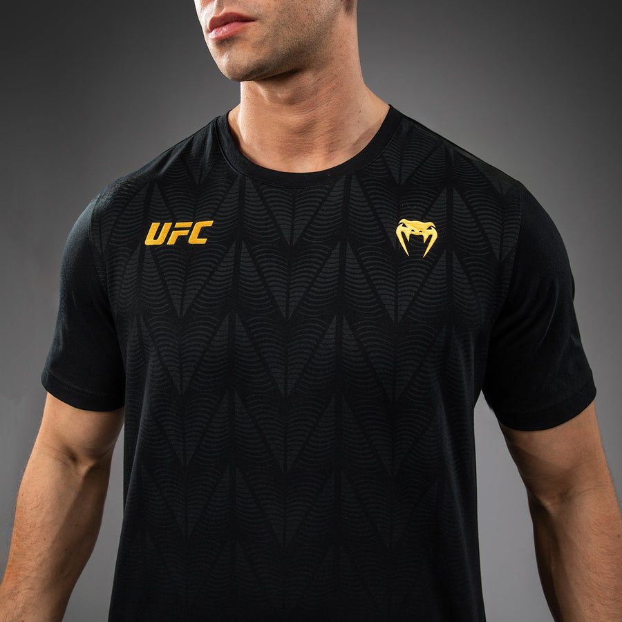 Men's UFC Zenith by Venum Replica Champion T-Shirt — product view 4