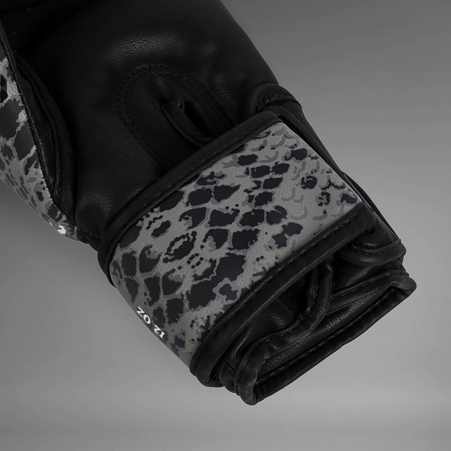 Venum Amazonia Boxing Gloves - Dark grey — product view 5