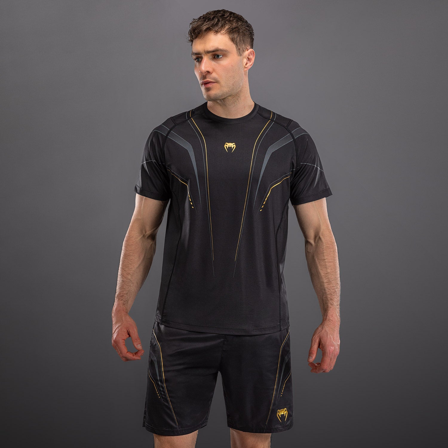 Venum Streamline Dry-Tech T-Shirt - Black/Gold