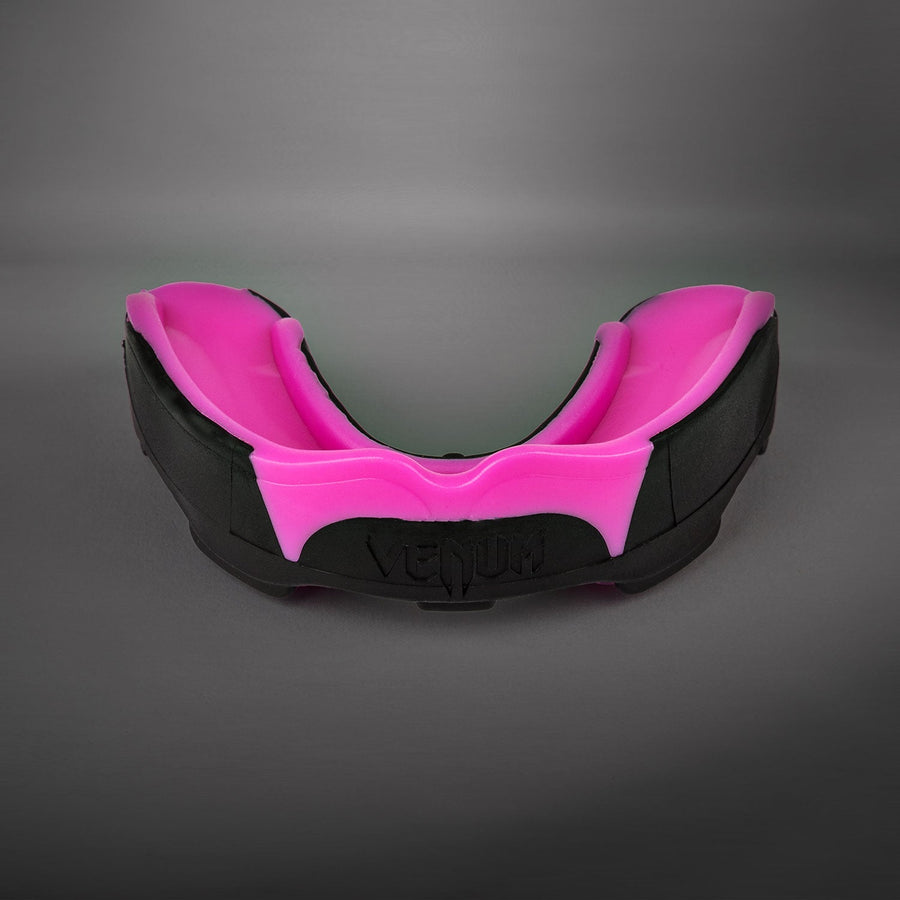 Venum Predator Mouthguard - Black/Pink