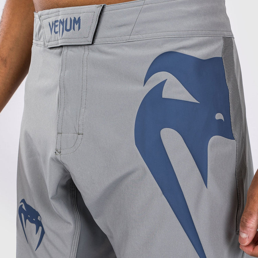Venum Light 5.0 Fightshort - Grey/Blue — product view 4