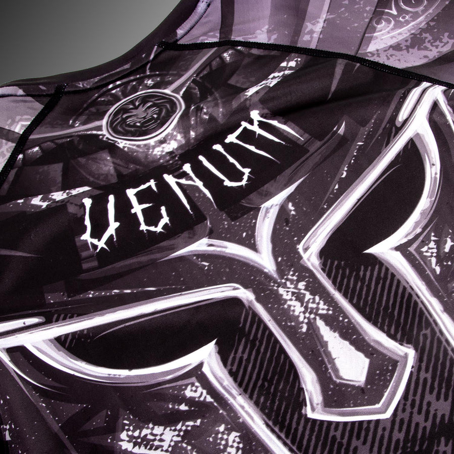 Venum Gladiator 3.0 Rashguard - Short Sleeves - Black/White — product view 6