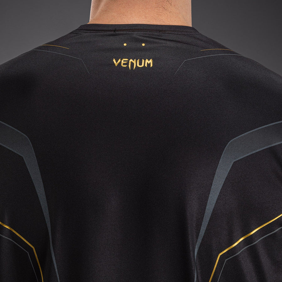 Venum Streamline Dry-Tech T-Shirt - Black/Gold — product view 6