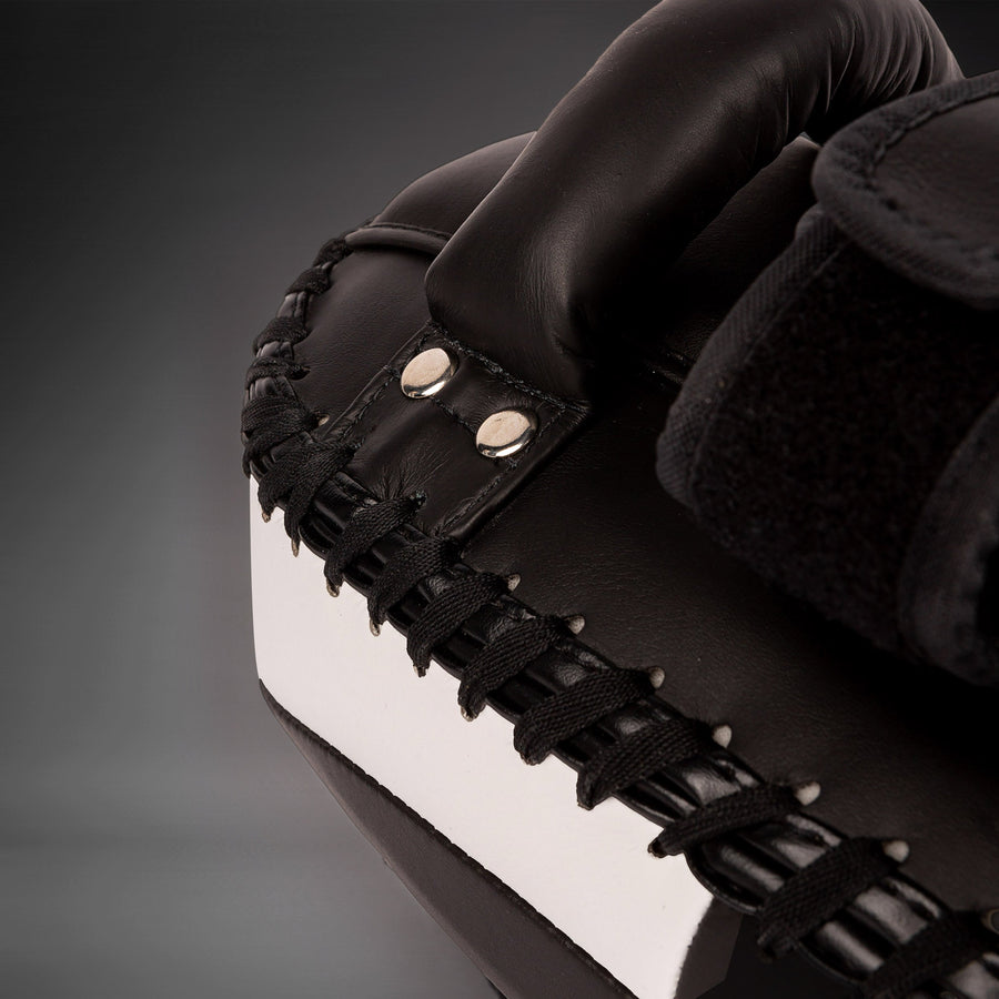 Venum Kick Boxing 2.0 Micro Fiber Paos - Black/White — product view 5