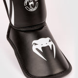 Venum Challenger Kids Shin Guards - Black/White — product view 3