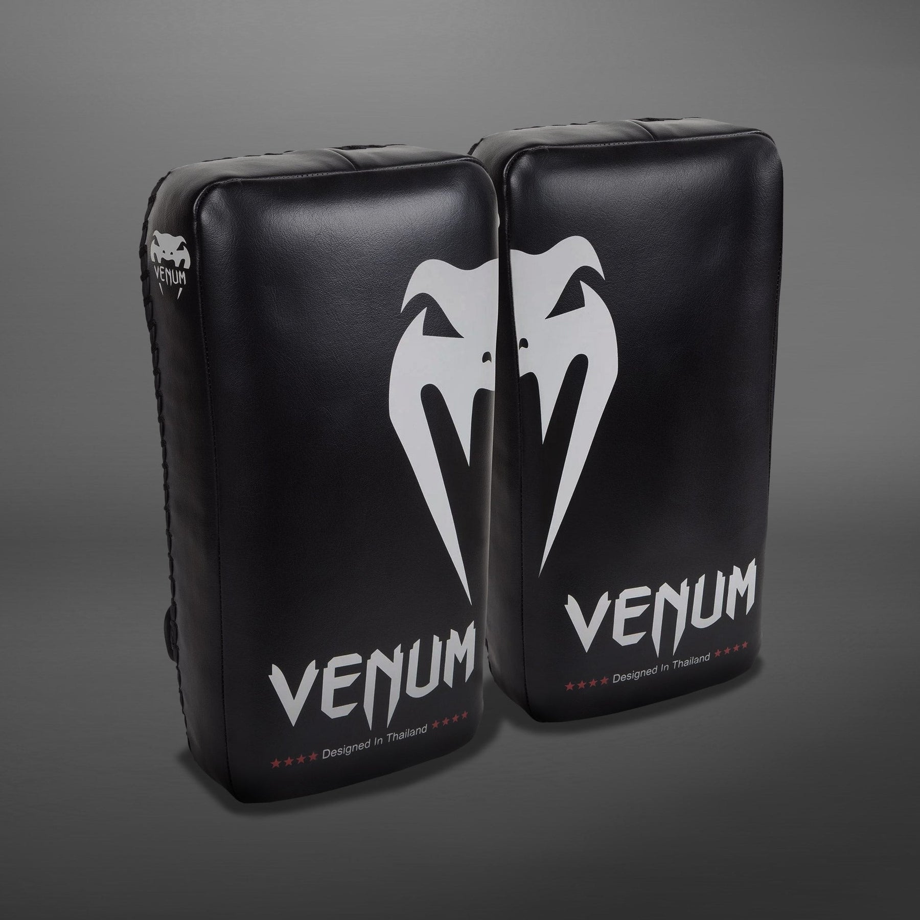 Venum Giant Kick Pads - Black/Ice (Pair)