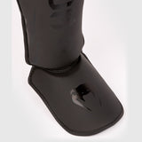 Venum Challenger Kids Shin Guards - Black/Black — product view 3