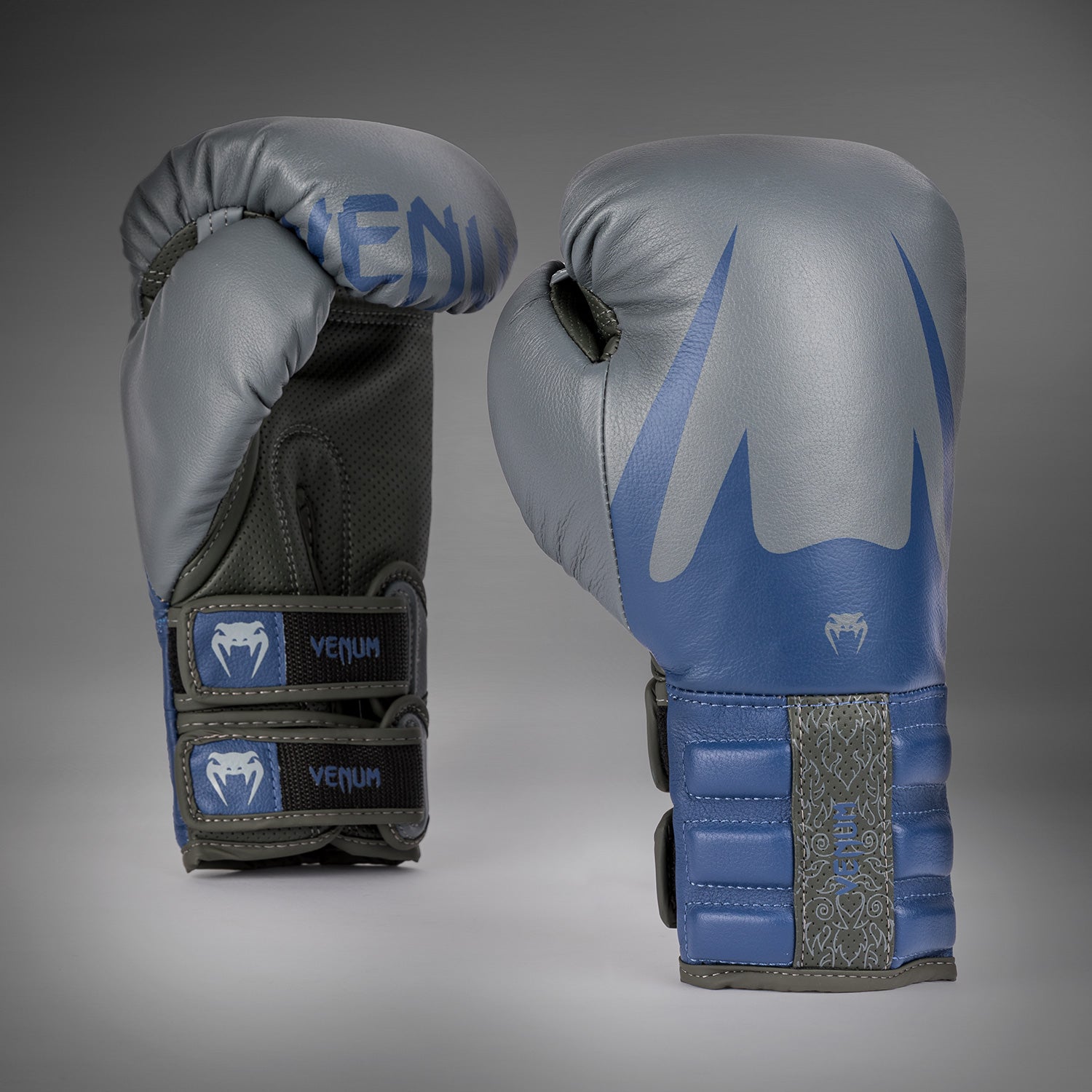 Venum Reverso Boxing Gloves - Storm Grey/Royal Blue