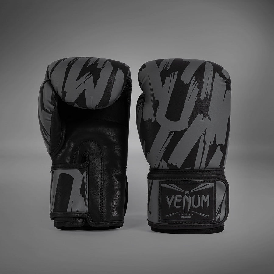 Venum Graffiti Boxing Gloves - Urban Charcoal — product view 2