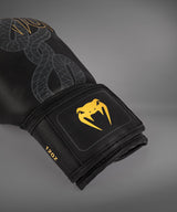 Venum Serpenti Boxing Gloves - Black/Silver/Gold — product view 4