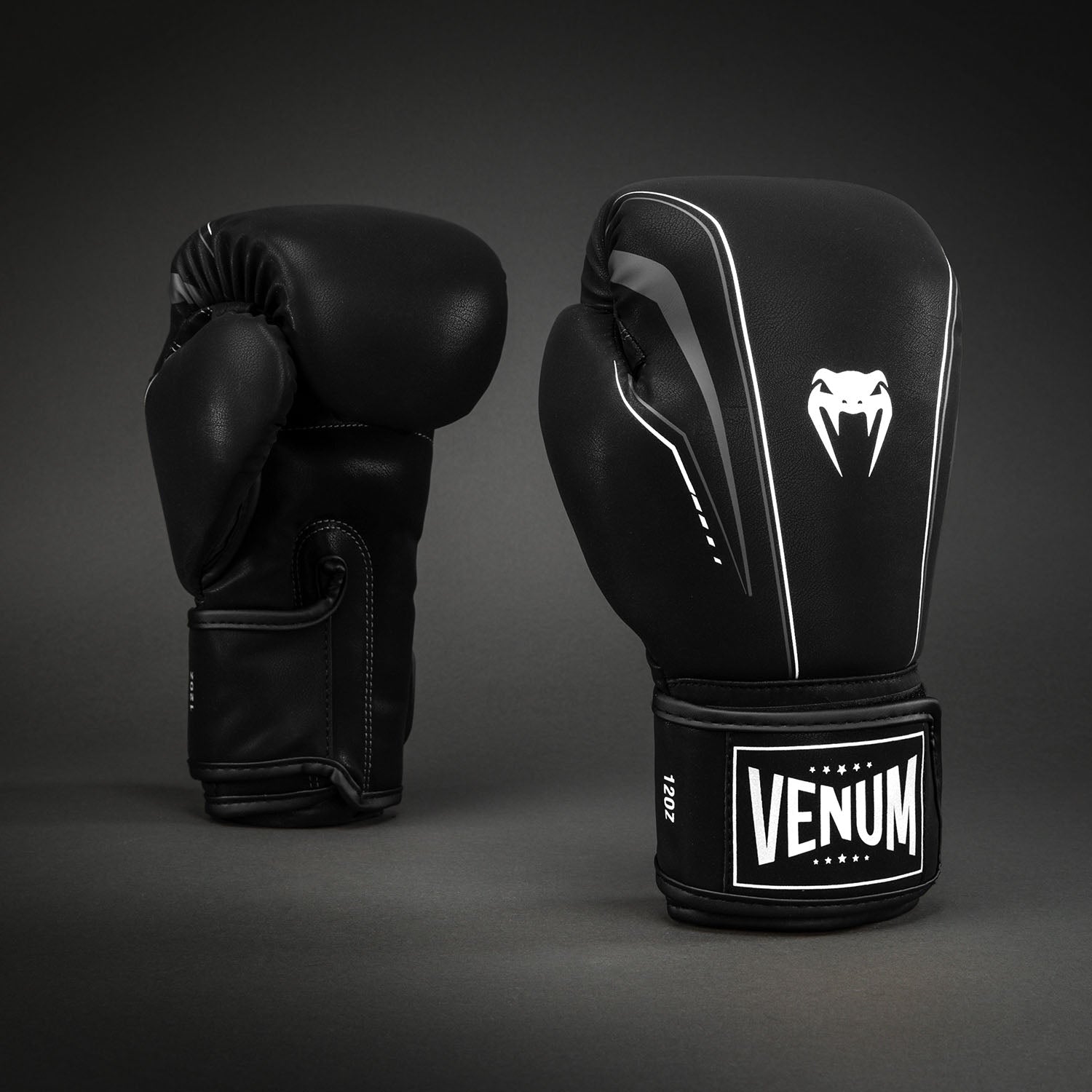 Venum Streamline Boxing Gloves - Black/White